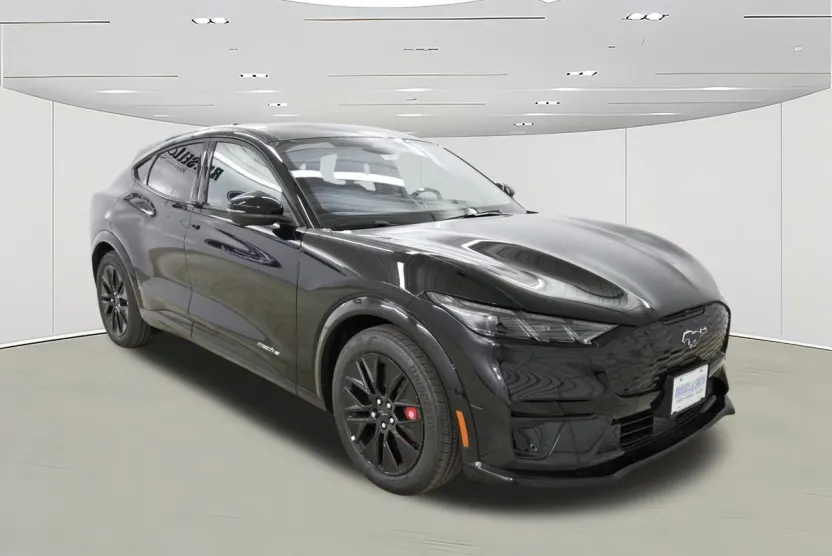 2025 Ford Mustang Mach-E Premium photo 1