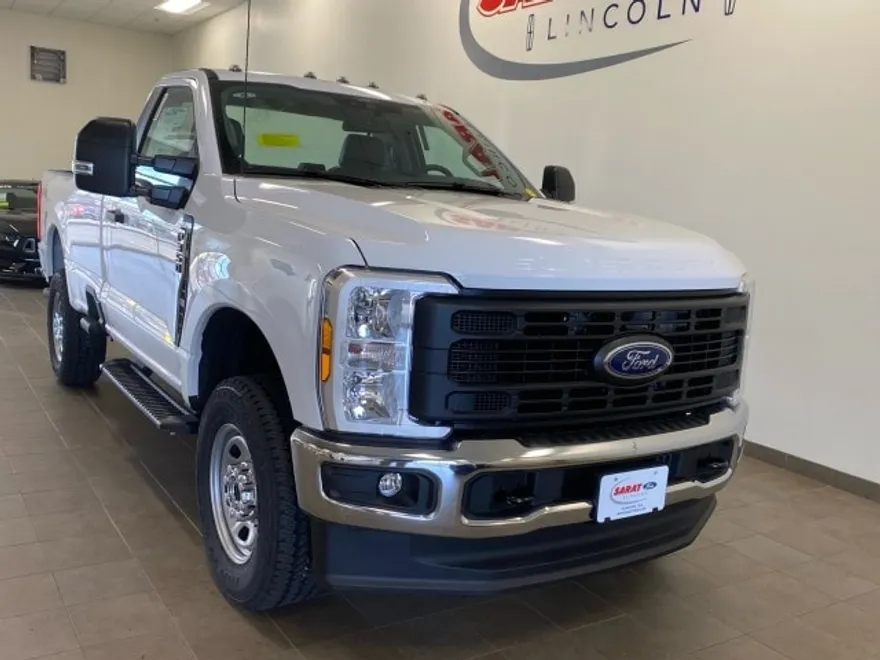 2025 Ford F-350 XL photo 1