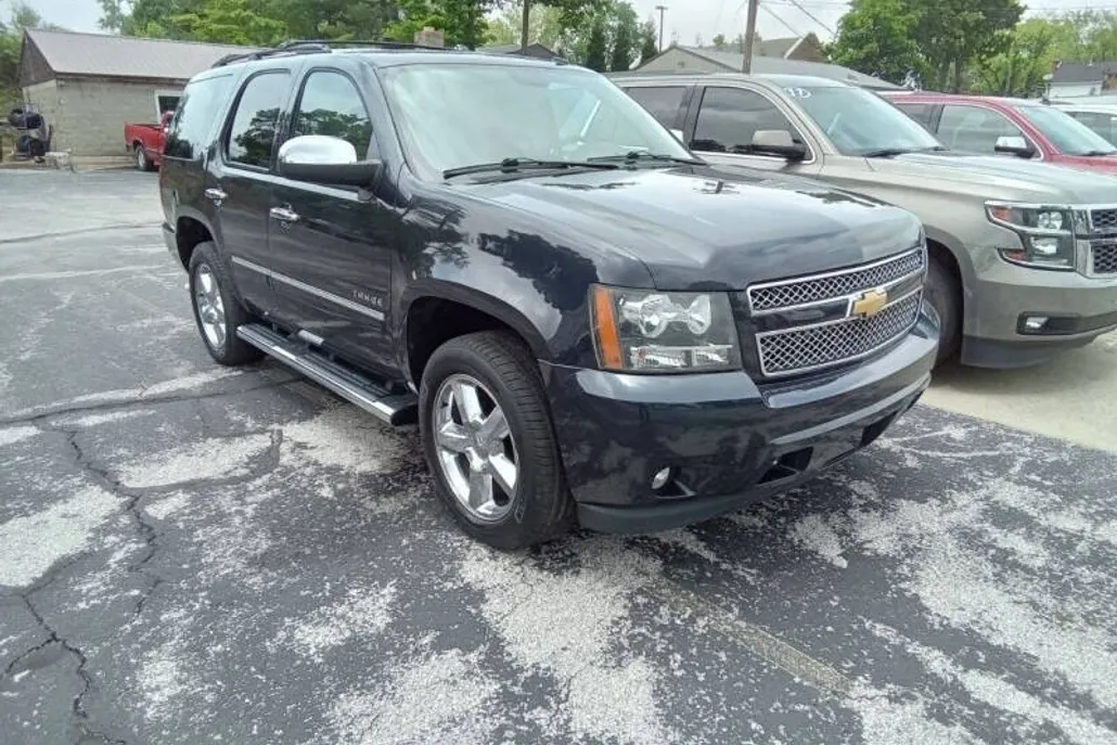 2013 Chevrolet Tahoe LTZ photo 1