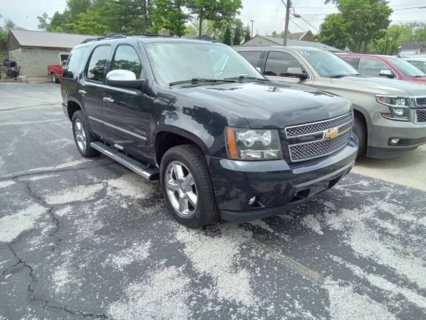 2013 Chevrolet Tahoe LTZ photo 1