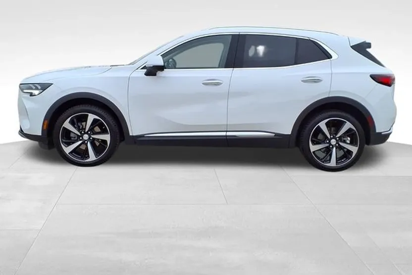 2021 Buick Envision Essence photo 1