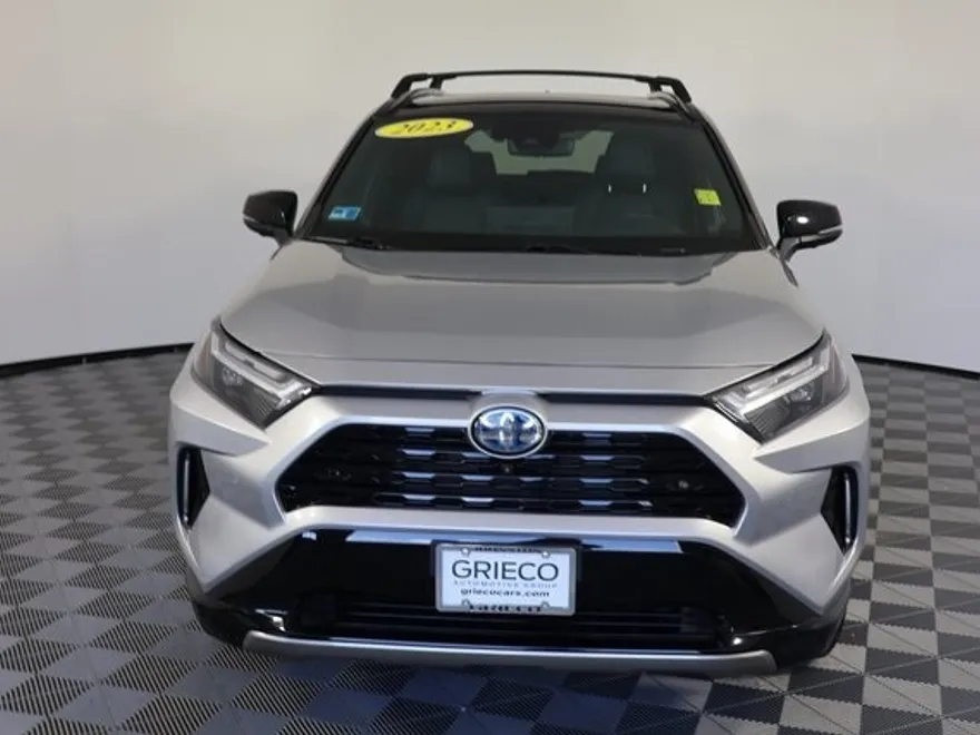 2023 Toyota RAV4 Hybrid XSE photo 1