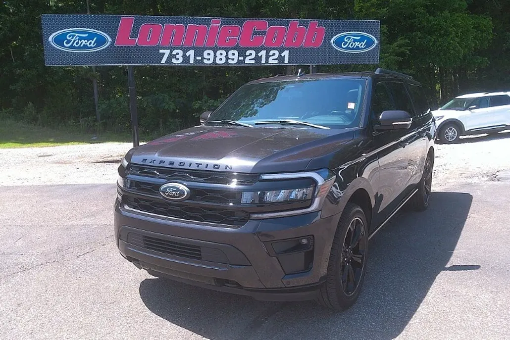 2022 Ford Expedition MAX Limited photo 1
