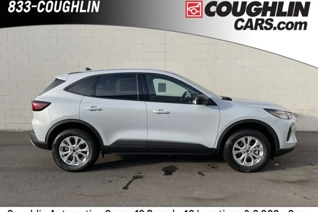 2025 Ford Escape Active photo 1