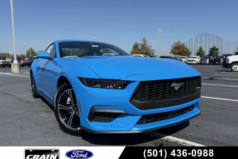 2025 Ford Mustang EcoBoost photo 1