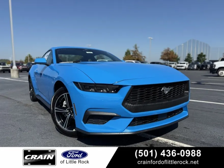 2025 Ford Mustang EcoBoost photo 1