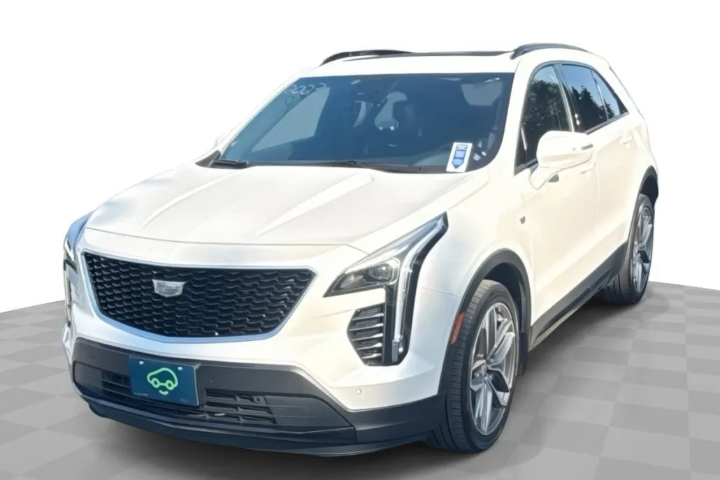 2023 Cadillac XT4 Sport photo 1