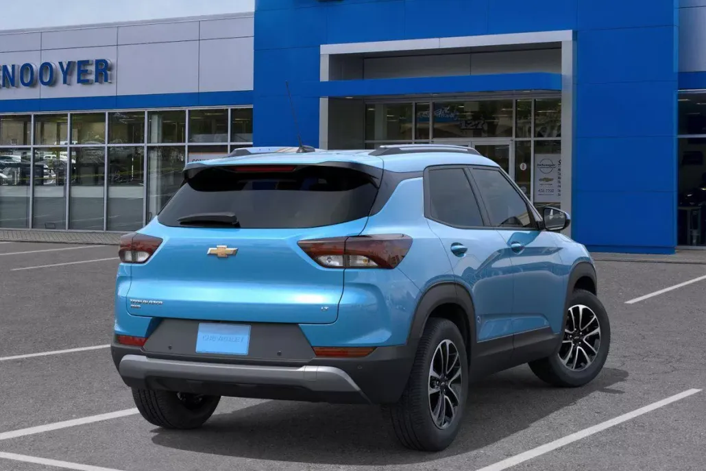 2026 Chevrolet Trailblazer LT photo 1