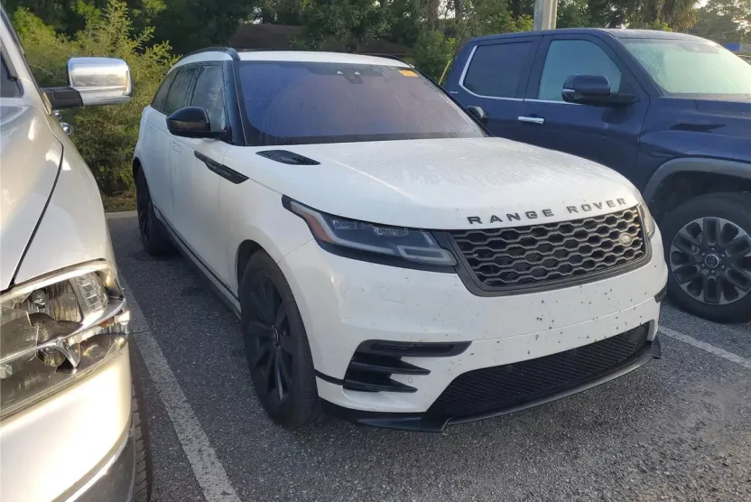 2020 Land Rover Range Rover Velar R-Dynamic S photo 1