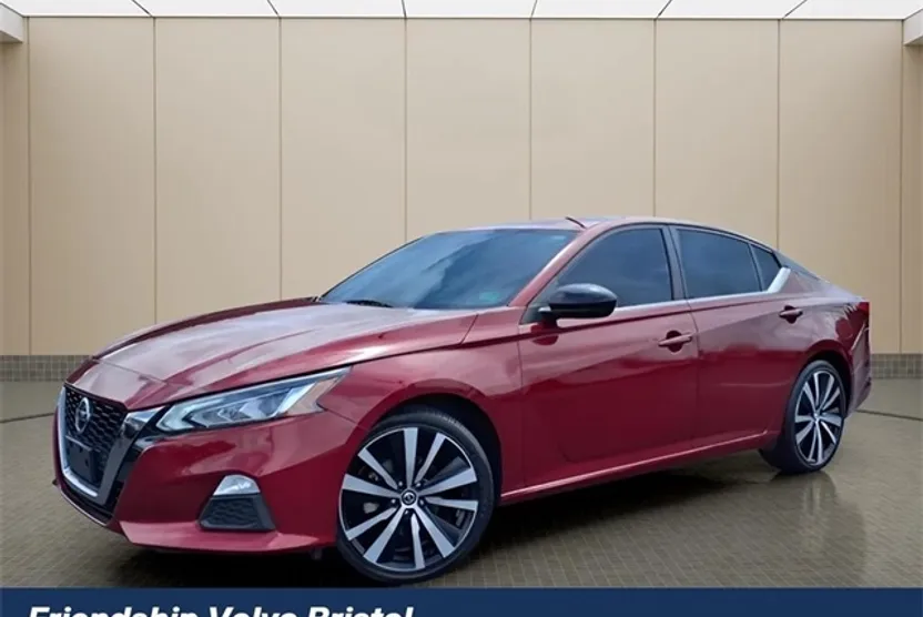 2021 Nissan Altima 2.5 SR photo 1