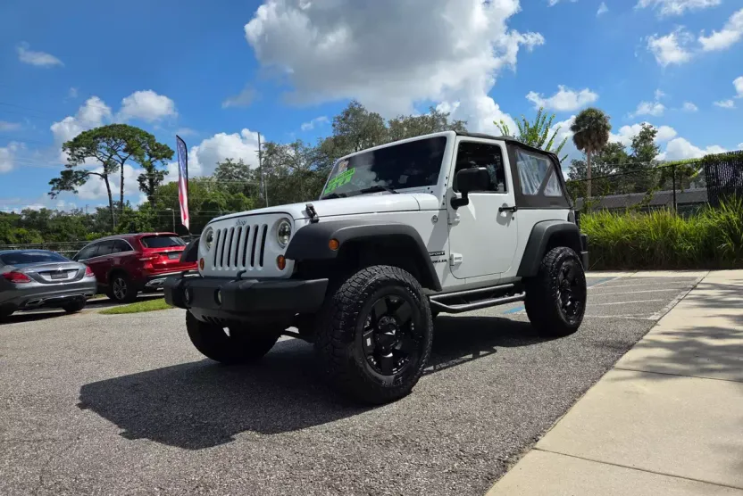 2013 Jeep Wrangler Sport photo 1