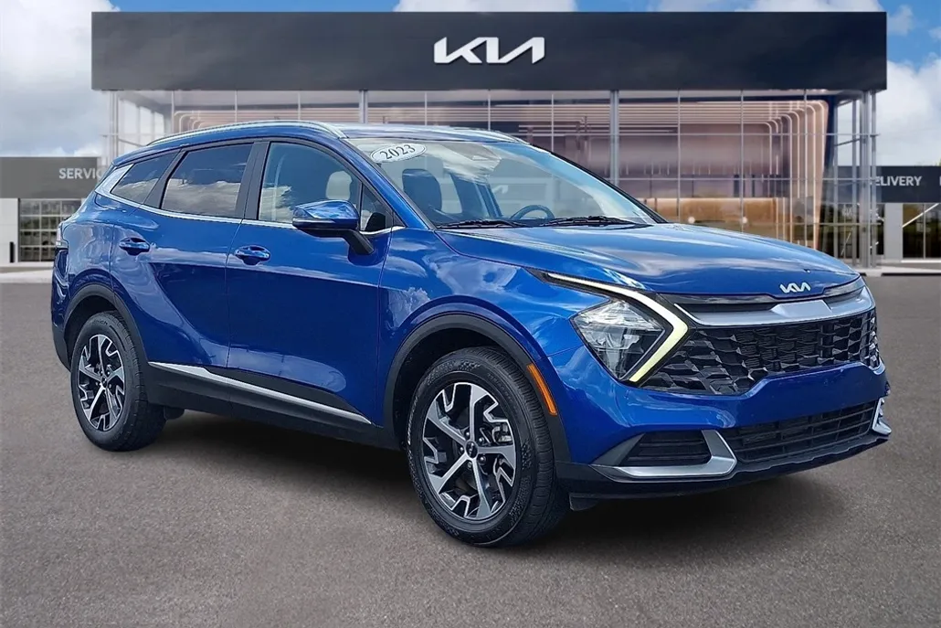 2023 Kia Sportage EX photo 1