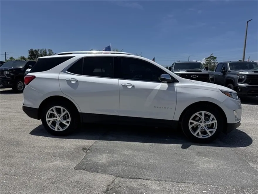 2018 Chevrolet Equinox Premier photo 1
