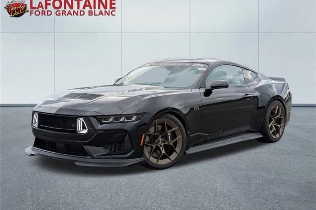 2025 Ford Mustang GT photo 1