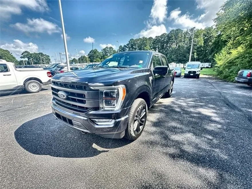 2023 Ford F-150 Lariat photo 1