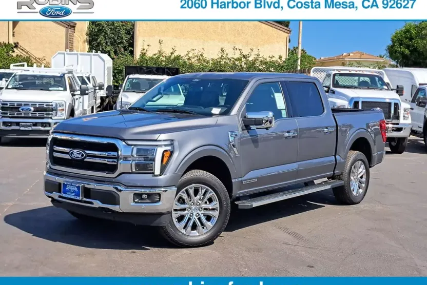 2025 Ford F-150 Lariat photo 1