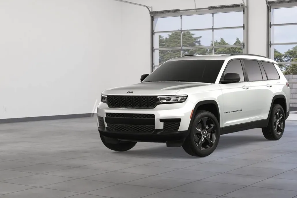 2025 Jeep Grand Cherokee Altitude X photo 1