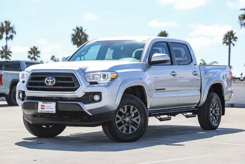 2022 Toyota Tacoma SR5 V6 photo 1