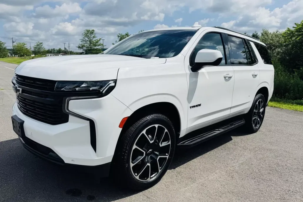 2023 Chevrolet Tahoe RST photo 1