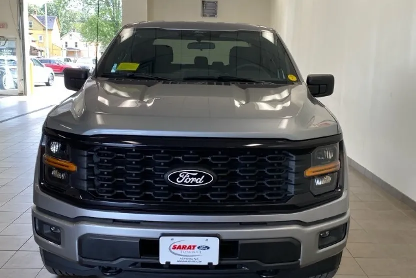 2025 Ford F-150 STX photo 1