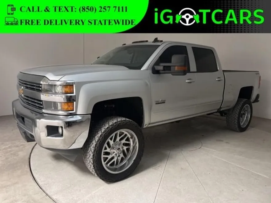 2016 Chevrolet Silverado LT photo 1