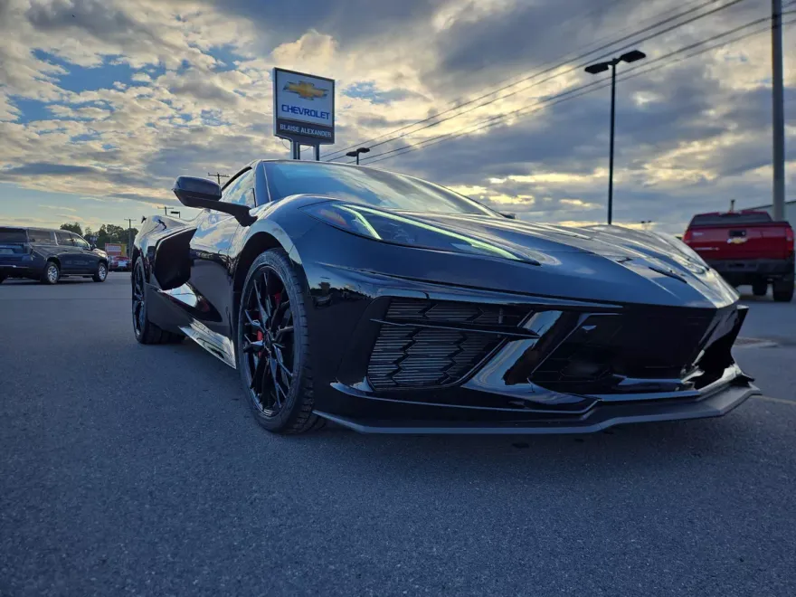 2026 Chevrolet Corvette Stingray 2LT photo 1