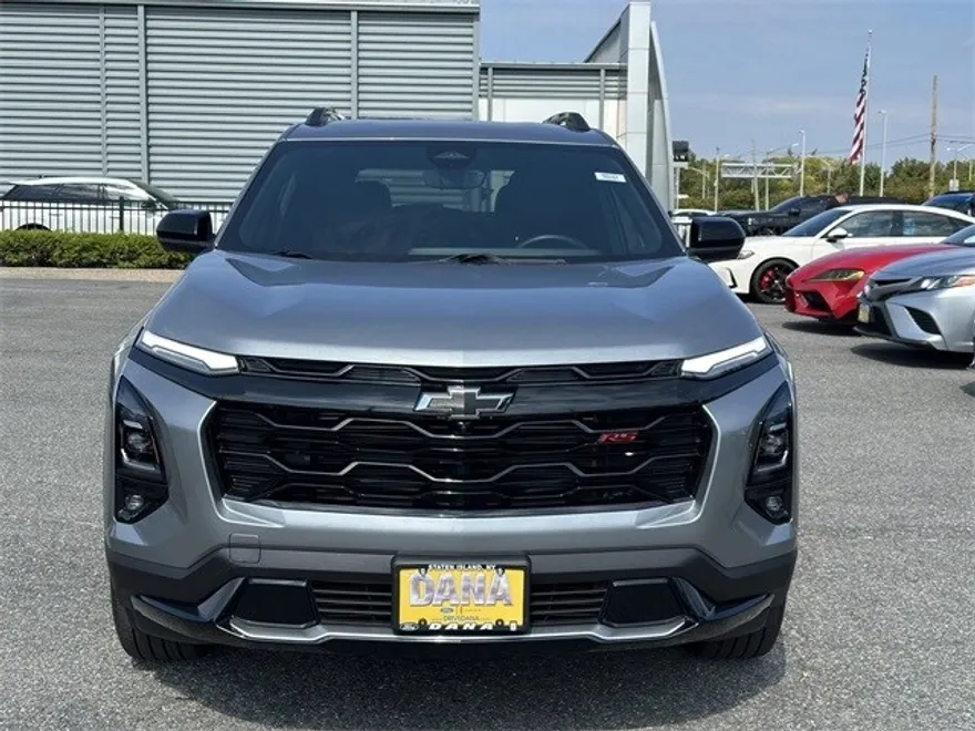2025 Chevrolet Equinox RS photo 1