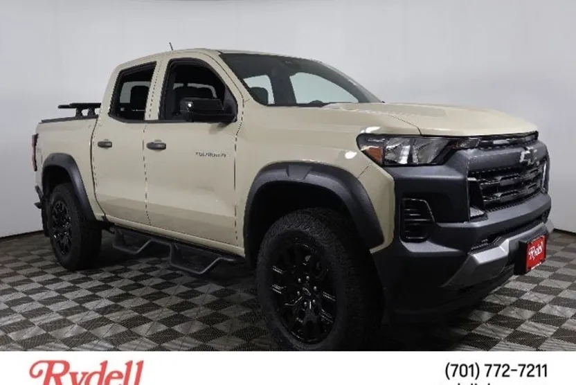2023 Chevrolet Colorado Trail Boss photo 1