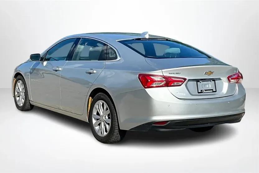 2020 Chevrolet Malibu 1LT photo 1
