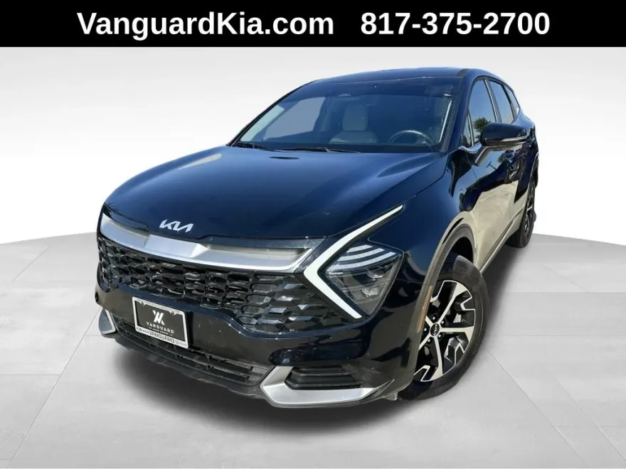 2025 Kia Sportage EX photo 1