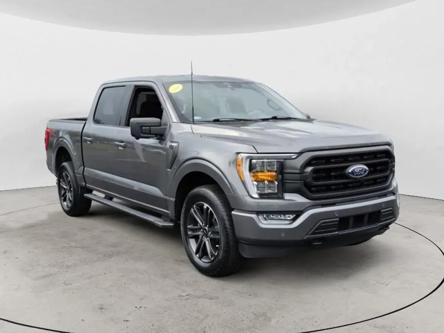 2022 Ford F-150 XLT photo 1