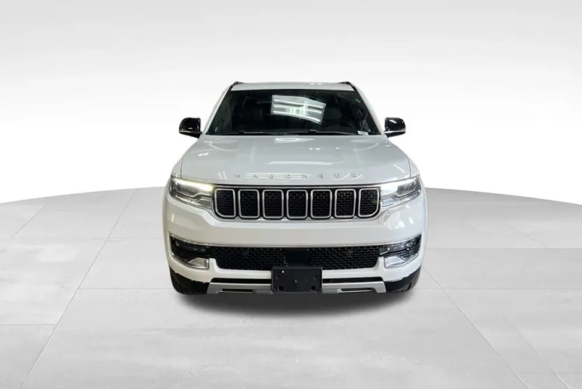 2023 Jeep Wagoneer Series II photo 1