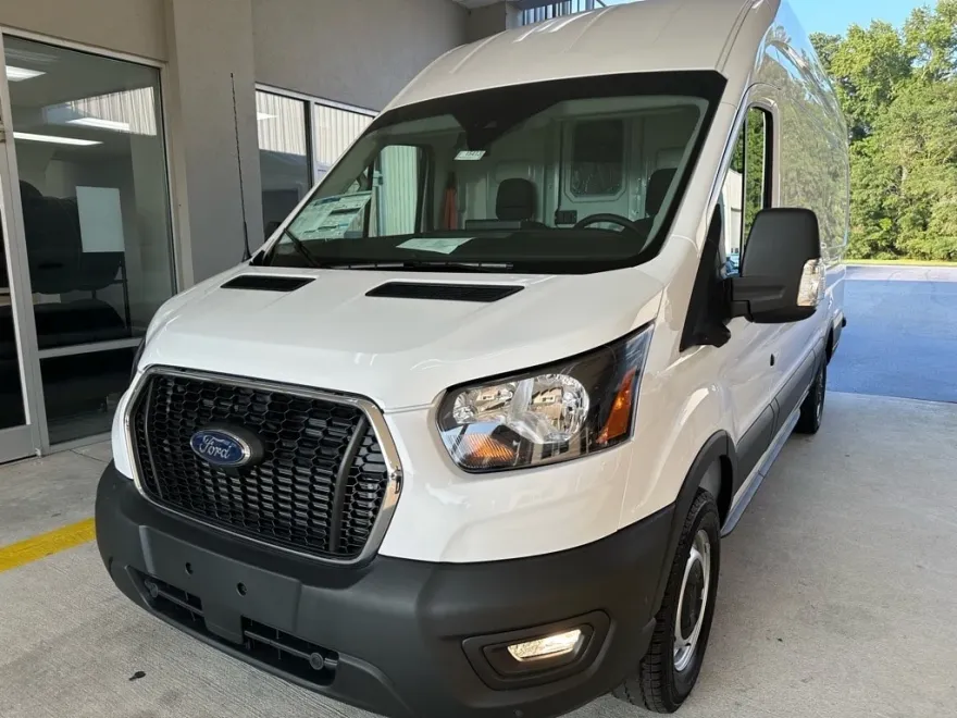 2024 Ford Transit Cargo Van photo 1
