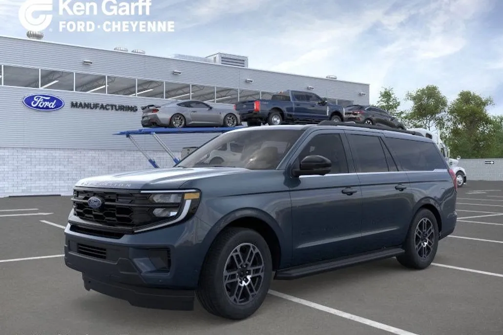 2025 Ford Expedition MAX photo 1