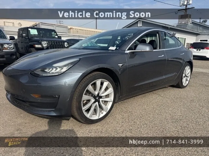 2018 Tesla Model 3 Long Range photo 1