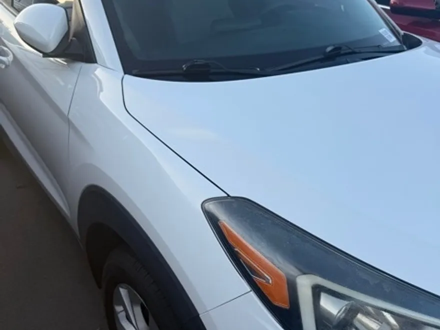 2019 Hyundai Tucson SE photo 1