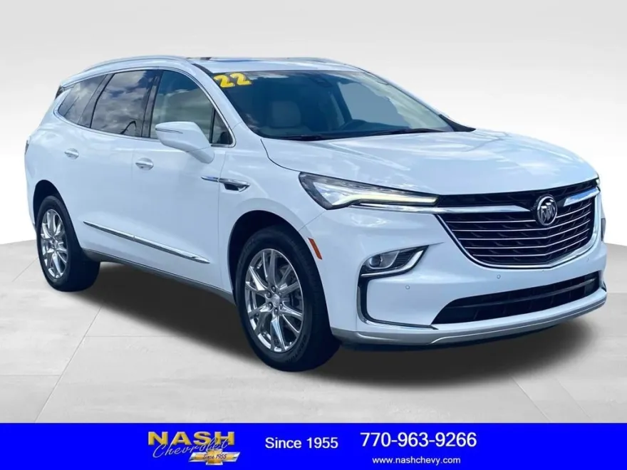 2022 Buick Enclave Essence photo 1