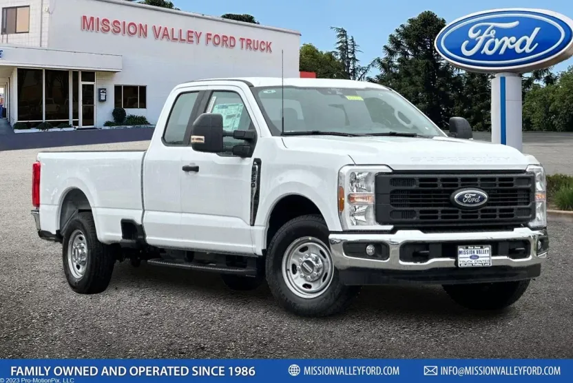 2026 Ford F-250 photo 1
