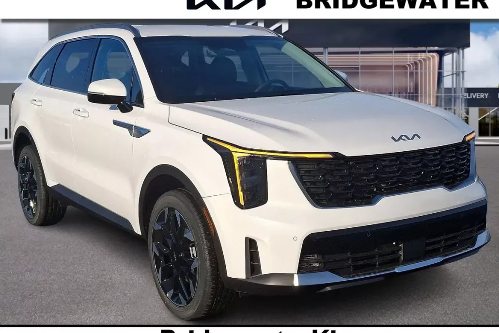 2025 Kia Sorento EX photo 1
