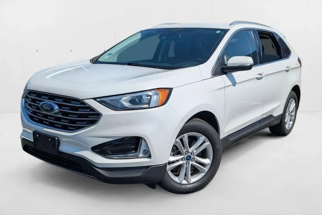 2020 Ford Edge SEL photo 1