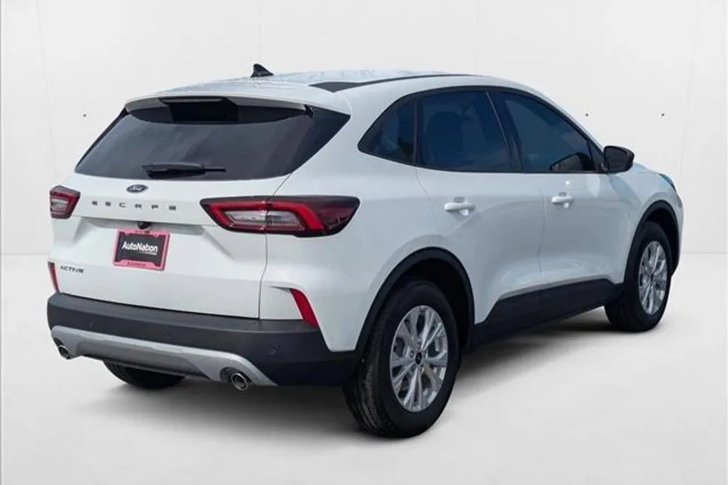 2025 Ford Escape Active photo 1