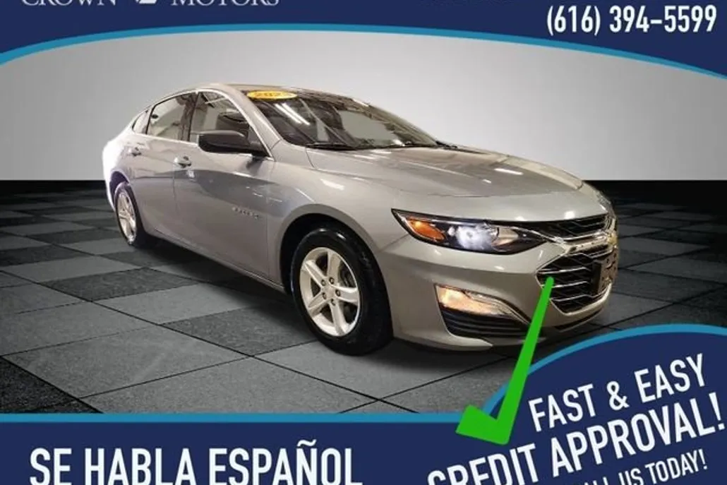 2023 Chevrolet Malibu LS photo 1