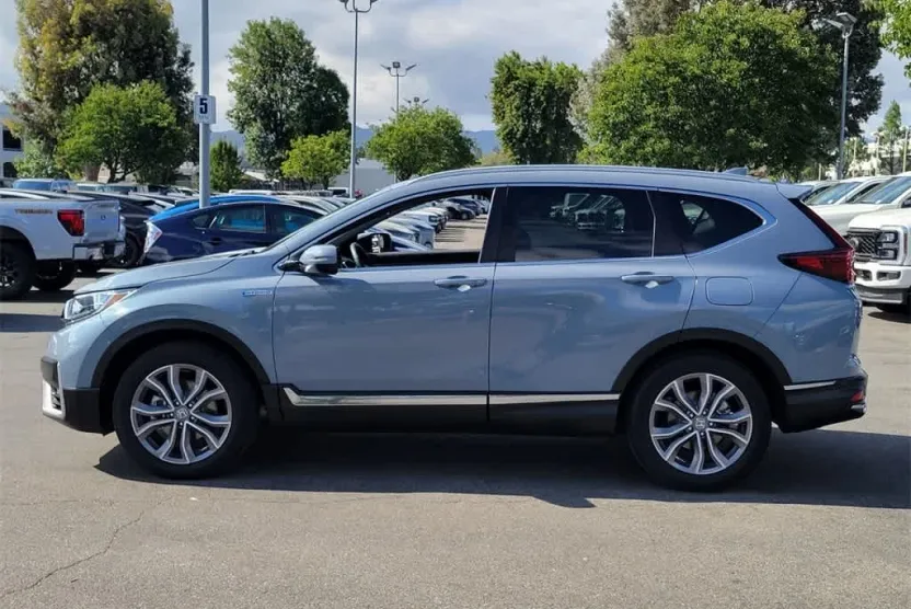 2022 Honda CR-V Hybrid Touring photo 1