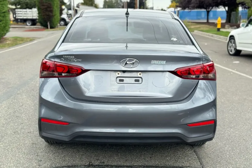 2019 Hyundai Accent SEL photo 1