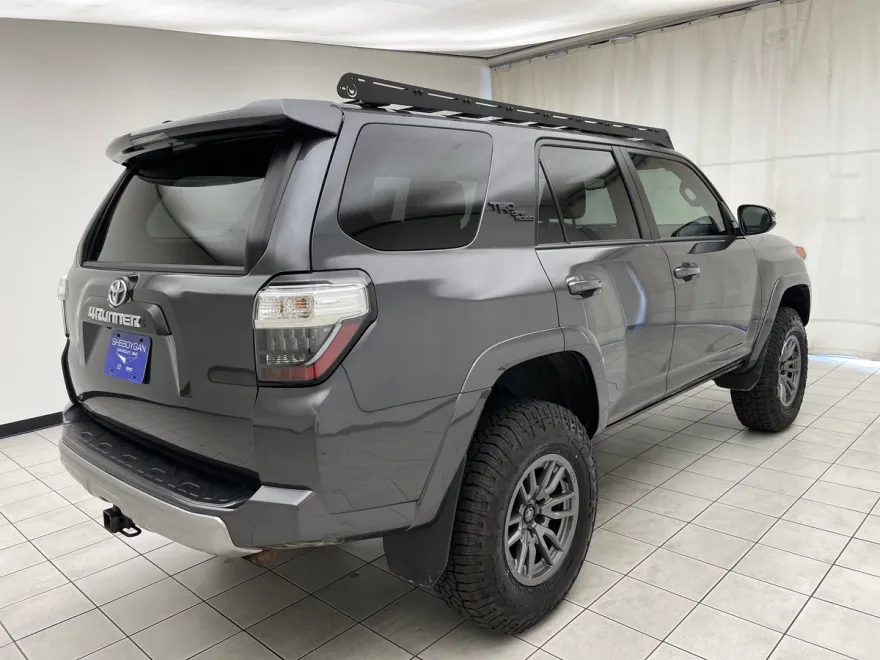 2021 Toyota 4Runner TRD Premium photo 1