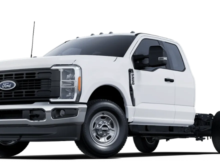 2025 Ford F-250 photo 1