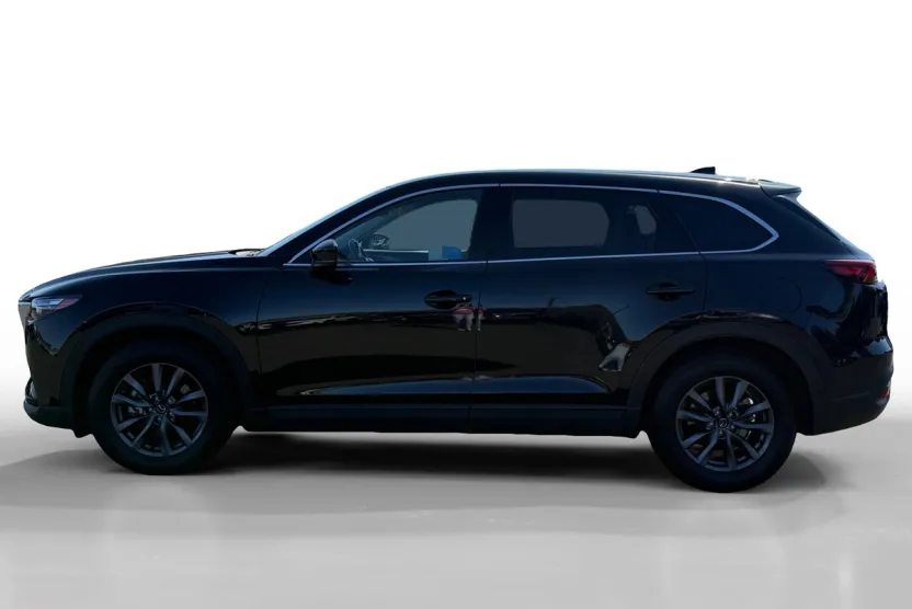2022 Mazda CX-9 Touring photo 1