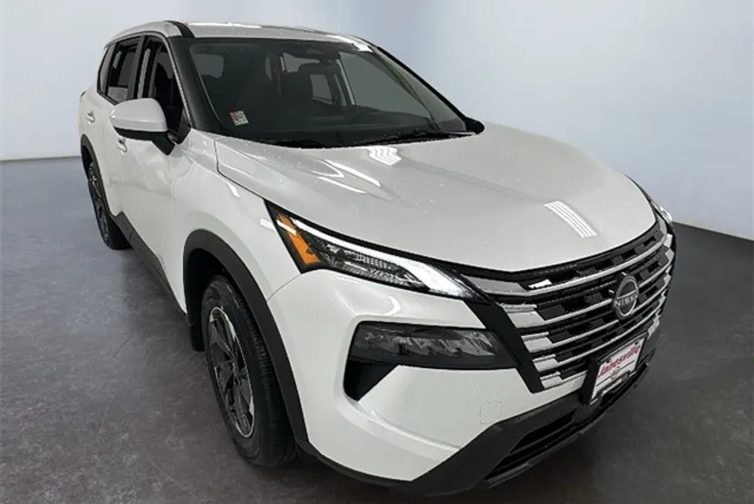 2026 Nissan Rogue SV photo 1