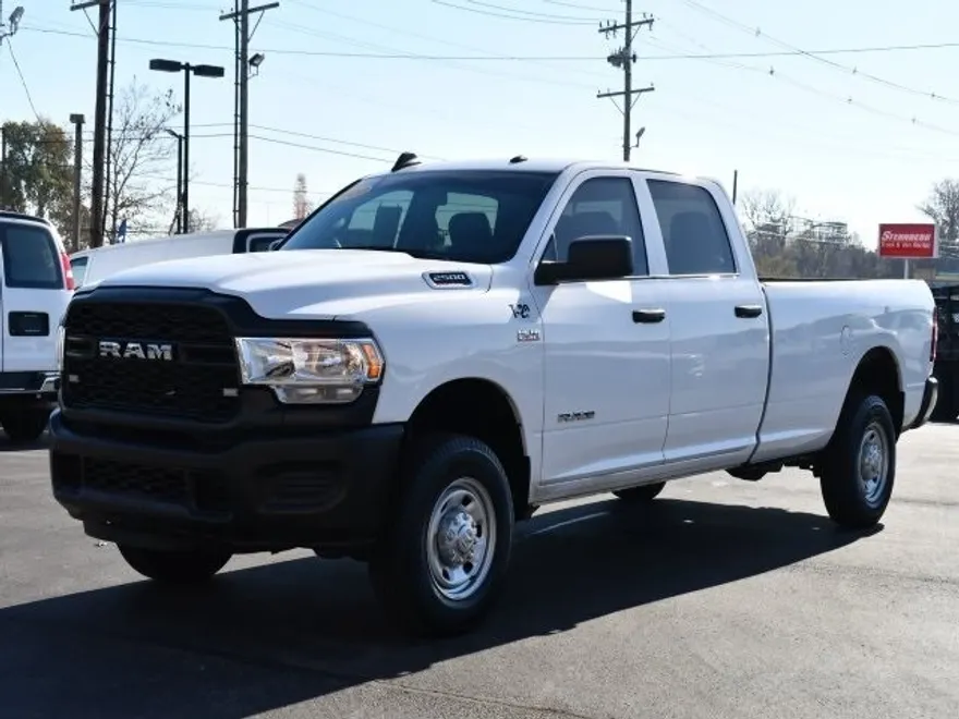 2020 Ram 2500 Tradesman photo 3