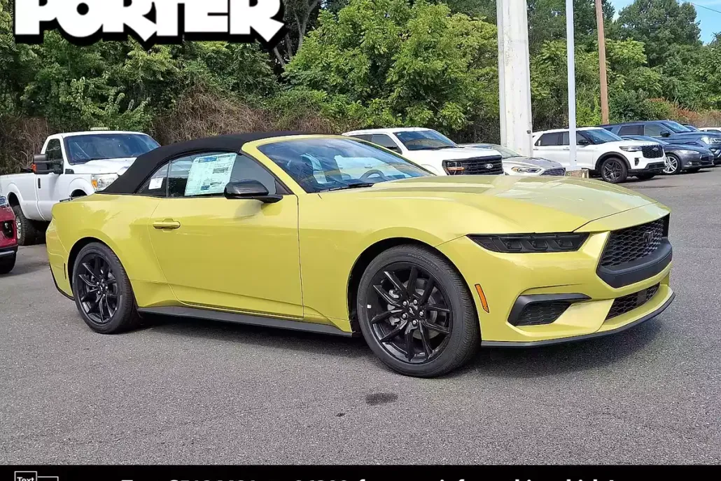 2025 Ford Mustang EcoBoost Premium Convertible photo 1
